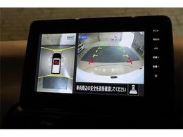 真上からの視点で車を見ることが出来る全方位カメラ機能付き！