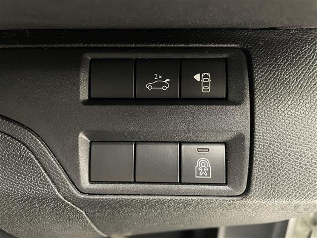 【運転席操作部】快適なドライブを楽しむための機能が装備されています！運転席から触れるので、使いやすいです！除菌プランいれていただくと、さらに清潔で安心していただけます！