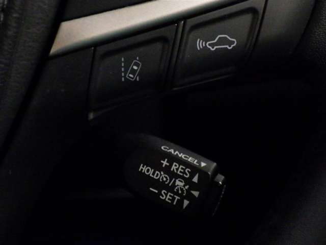 クルーズコントロール☆高速道路などの長距離走行で活躍！一定の速度で走ることができアクセルを踏むことなく走ることができます