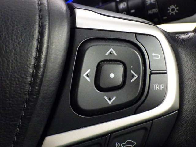 現在お乗りのお車があれば喜んで査定いたします。詳しくは、お近くの名古屋トヨペットグループのお店までご相談ください。