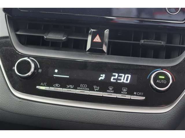 【オートエアコン】温度だけ設定すれば後は車におまかせ♪