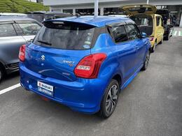 ご覧いただいたお車の、見えにくい部分や気になる箇所は、写真をお撮りしてEメールなどでお送りしています。お気軽にお申しつけください。