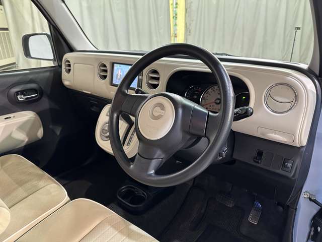 当店のこだわりはズバリ「価格」です。車両仕入れにとことんこだわり、良質な車両を安く取り揃えております。