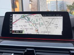 ●BMW純正ナビ:一体感のあるナビは、高級感ある車内を演出してくれます。Bluetooth再生などオーディオ機能も充実しておりますので、運転もより楽しめます♪