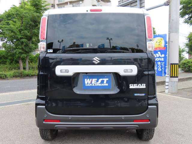 業者専用オークションにて第三者機関が査定した車両を購入前に弊社で目利きをして問題ないと判断された車両を厳選して仕入れしております。　今までもこれからも高品質・低価格をモットーに価格設定しております！