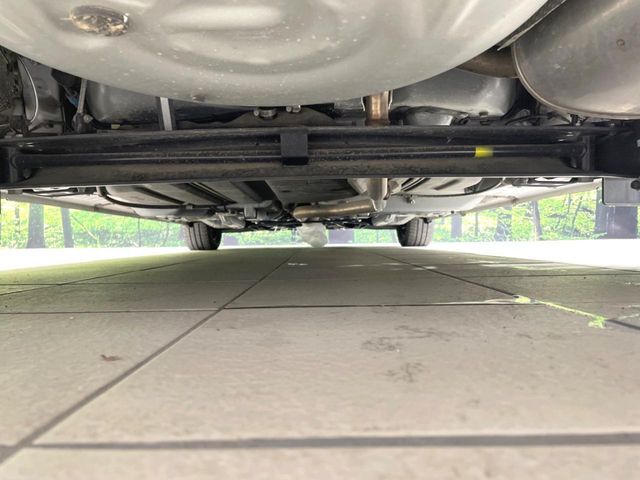 下回りがきれいなうちに、防錆加工の施工がオススメ。降雪地域はもちろん、沿岸部にお住いの方や、趣味でマリン・ウィンタースポーツをされる方に大変好評いただいております。