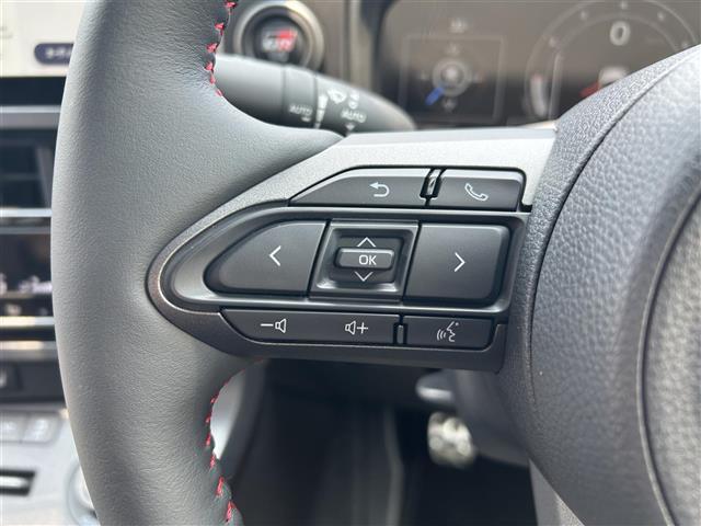 気になる車はすぐにお問い合わせください！画面右側の0066から始まる無料ダイヤルからお問い合わせ下さい！専門スタッフがお車のご質問にお答えいたします！