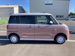 静岡ダイハツの中古車は、展示前に徹底した洗車や室内清掃を実施しております。