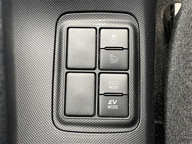 店舗にて現車の確認も頂けますので、お電話で在庫のご確認の上是非ご来店くださいませ！！！