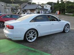 総額には法定費用(自動車税・自賠責保険料・リサイクル料等)・登録諸費用・納車整備費用等が含まれております。県内遠方、県外のお客様は別途遠方登録費用、納車費用が必要です。詳しくはスタッフにご確認ください。