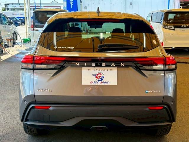 純正オプションや、その他カスタマイズのご相談も大歓迎。市販パーツの取り付けなど車検が問題ないレベルまで、お客様の「こだわり」を実現させます。