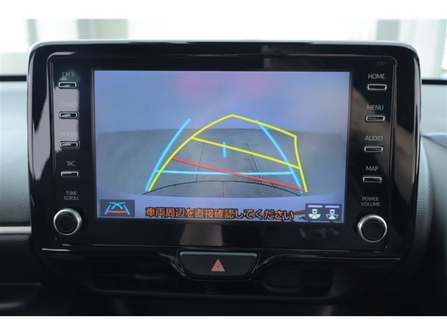 バックガイドモニターで、後方を確認しながら安心して駐車することができます。運転初心者も熟練者も必須の機能ですよ！