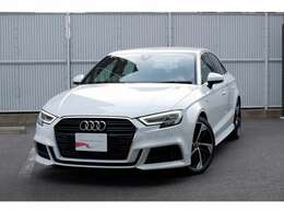 Audi認定中古車は、Audi正規ディーラーがお届けする「Audiが二度認めたAudi」です。Audiならではの保証やサポートを付帯した安心の一台です。