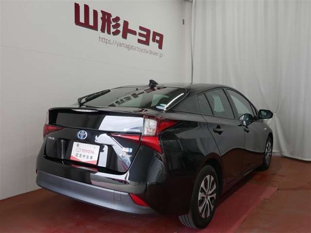 荷物をたっぷり載せて広々ドライビング♪オールシーズン大活躍！