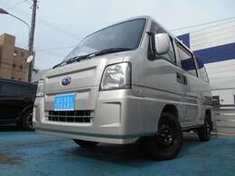 当店では積極的に『カーセンサー認定評価検査』を実施しています！！お車の状態はもちろん『修復歴』や『走行距離の巻き戻し』等も見逃しません！！詳しくは右下の『車両品質評価書』をクリックしてご確認下さい！！