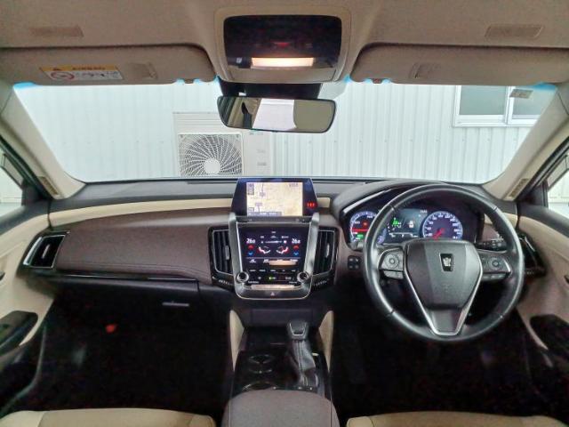 「この車の写真をもっと見たい」「状態が気になる」「この装備はついている？」どんな小さな疑問でもお気軽にお問い合わせください！