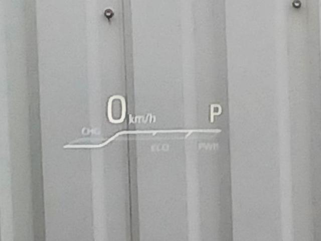 お車に合わせて無料保証以外にも、保証範囲、期間、距離を拡充させた有料保証もご用意しております！中古車の購入が初めてで不安・・・というお客様もご安心ください！