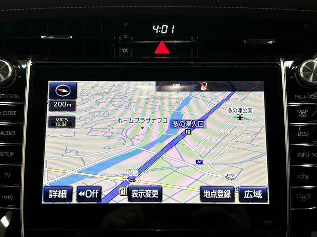 【純正ナビ】一体感のあるナビは、高級感ある車内を演出してくれます。Bluetooth再生などオーディオ機能も充実しておりますので、運転もより楽しめます♪