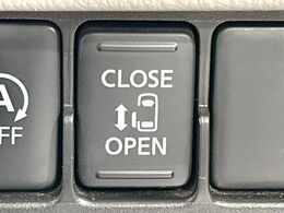 【パワースライドドア】スマートキーや運転席のスイッチでスライドドアの開閉が可能♪電動だから力を入れてドアを開ける必要が無く、小さいお子様でも、重い荷物を持っている時もラクに開け閉めできます♪