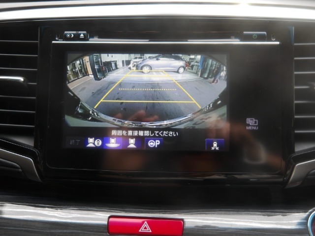 ☆バックカメラ付きです。車庫入れも安心ですね♪☆