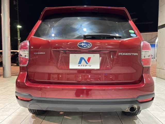 安心の最長10年・走行無制限保証（有償）をご用意。保証内容も充実はもちろん、無料点検＆オイル交換や、年中無休の全国・24時間ロードサービスも付帯されておりますのでご安心下さい。