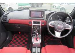 ご覧頂きまして誠に有難うございます！！是非ご来店して頂き、実際にご覧になって頂ければと思います。お客様からのご連絡をスタッフ一同、心よりお待ちしております！