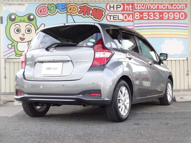 保証はディーラーだから安心の日産ワイド保証・全国の日産販売店で対応致します。1年間の保証になり、走行距離は無制限です！