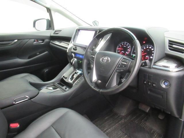 ゆったりとした室内！運転もしやすいです