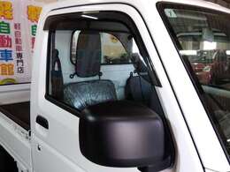 各メーカーの軽自動車をじっくり比較できるのも当店のポイントです！