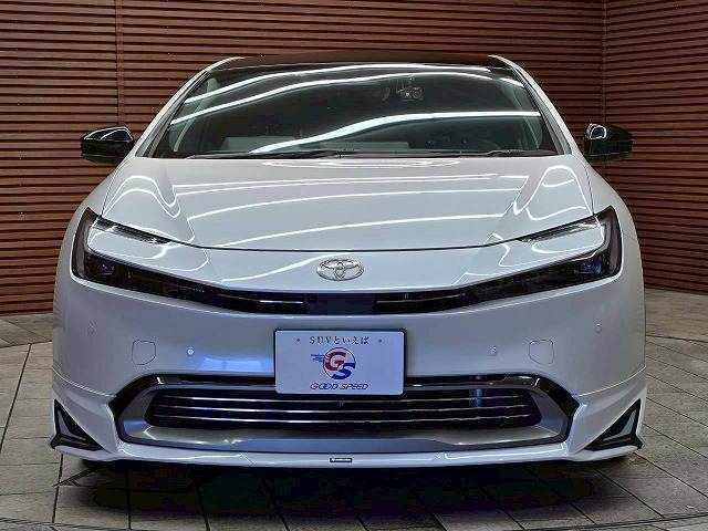 当店お薦めのボディガラスコーティング【FLAQS】はいかがでしょうか？中古車の輝きを取り戻す、ボディーガラスコーティングです。スタッフもお薦めのオプションです！