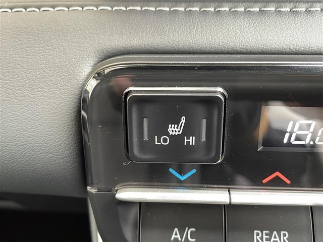 【運転席操作部】快適なドライブを楽しむための機能が装備されています！運転席から触れるので、使いやすいです！除菌プランいれていただくと、さらに清潔で安心していただけます！