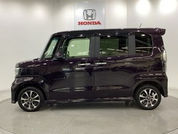 購入後も自社指定整備工場完備でお客様の愛車をしっかりサポート致します！御納車時には安全かつ安心してお乗り頂けるようホンダ専門知識を持つ整備スタッフが点検・整備・装備も説明をしてお渡ししております。