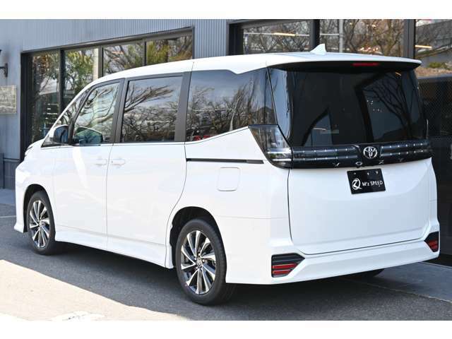 ■これまでの長い販売実績と培ったノウハウは当社の強みです！お客様の愛車をカスタムカー販売の実績のないディーラー様や他店様ではなく当社へお任せください！