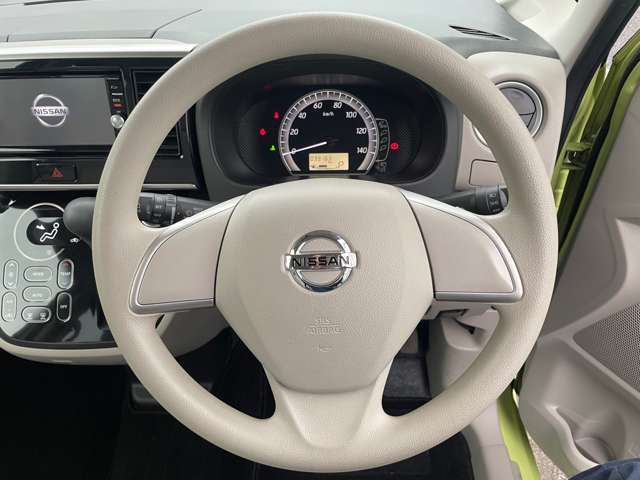 お手頃の軽自動車・ご家族向けのミニバン多数取り揃えております。