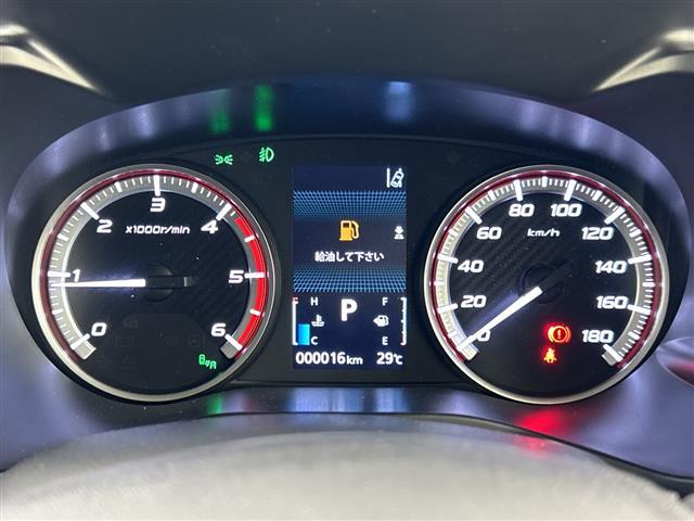 【スピードメーター】メーターがシンプルで見やすく運転しやすいですね！