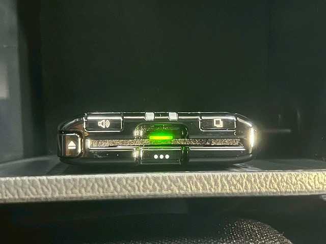 【ETC】で高速道路もスムーズに乗り降り可能で、ご納車直後からの遠距離ドライブも可能です。