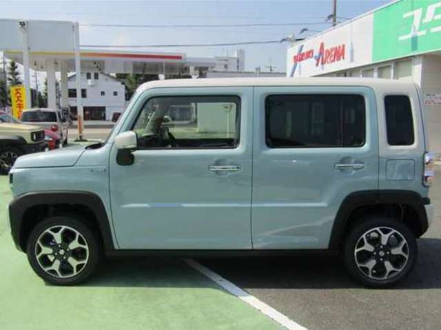ユタカではお車のトータルサポートを目指し、お客様一人一人のご要望に合ったお車を提案出来るよう日ごろから邁進しております。　気になることは何でもお電話ください。