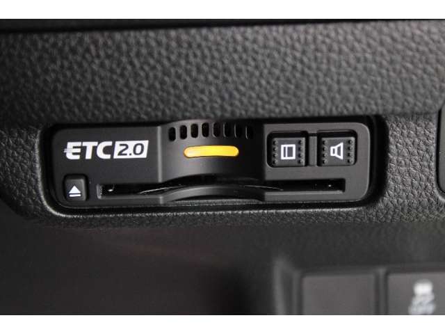今でわ必需品のETCが付いています。高速道路の特典、料金所のわずらわしさも無く料金所を通過出来ます。