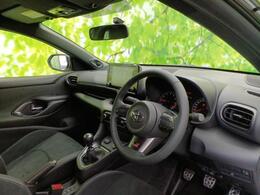 「この車の写真をもっと見たい」「状態が気になる」「この装備はついている？」どんな小さな疑問でもお気軽にお問い合わせください！