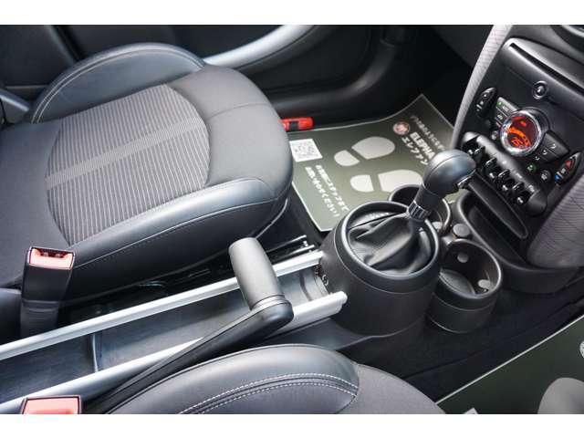 ★内装クリーニング実施済みです！内装の状態のバラつきがありますが、こちらの車両はとても綺麗な状態を維持しております！お気軽にお問い合わせください！！