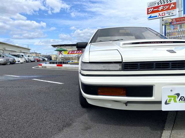 ☆FJ20DET　5速MT　240kmフルスケールメーター　ブラックレーシング15インチホイール　インパルシフトノブ　MOMOステアリング☆