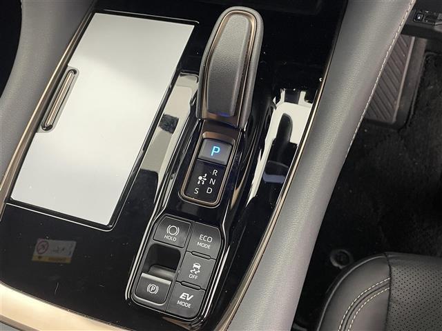 【シフトレバー】『シフトレバー』の画像になります。写真の内容に関してご不明点、ご質問等がございましたらお気軽にガリバー店舗までお問い合わせください。