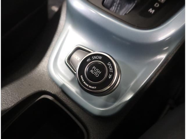 フルタイム4WD仕様☆　路面状況等に応じてモードが変えられます！