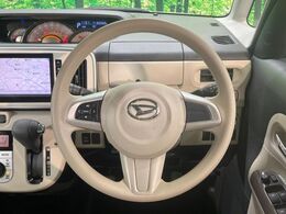 ステアリングも使用感が少なく、きれいな状態となっております♪