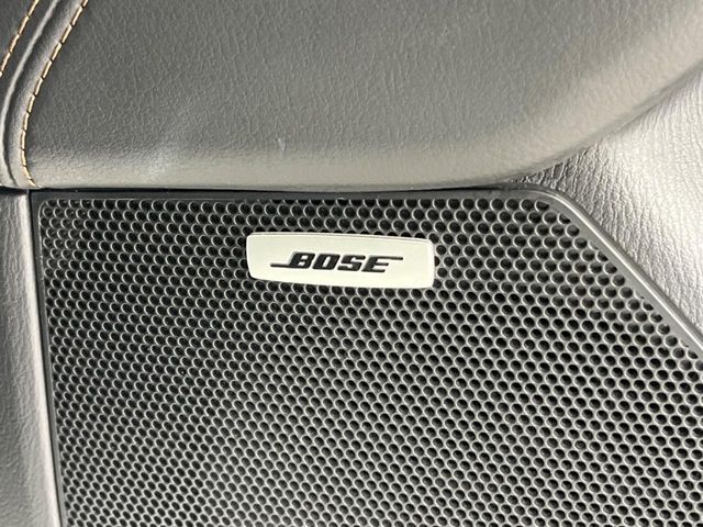 【BOSEサウンドシステム】高度なチューニング能力が搭載されており、高音質な音楽をお楽しみいただけます♪