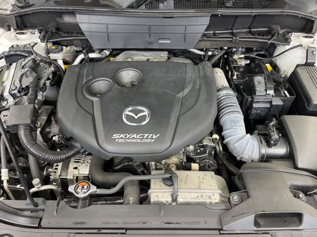 親切・丁寧な専門メカニックスタッフが応対！・車検・点検整備・事故等の修理などアフターサービスも安心。お車のカスタマイズもネクステージのサービススタッフまでご相談ください！