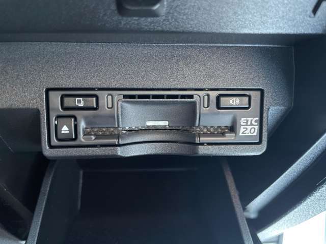 ◆おクルマの鑑定を実施しております◆　　修復歴車はお取扱い致しません。鑑定書表記でご提供させて頂きます。大切なおクルマを安心してお探しください。