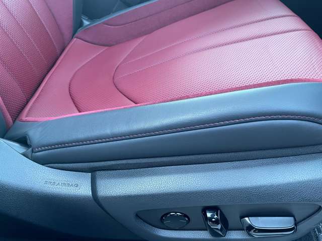 ◆販売車両は全て正規ディーラー車のみとなっております◆　　ご納車後は、最寄りのLIBERALA店舗、ガリバー店舗でアフター対応可能でございます。