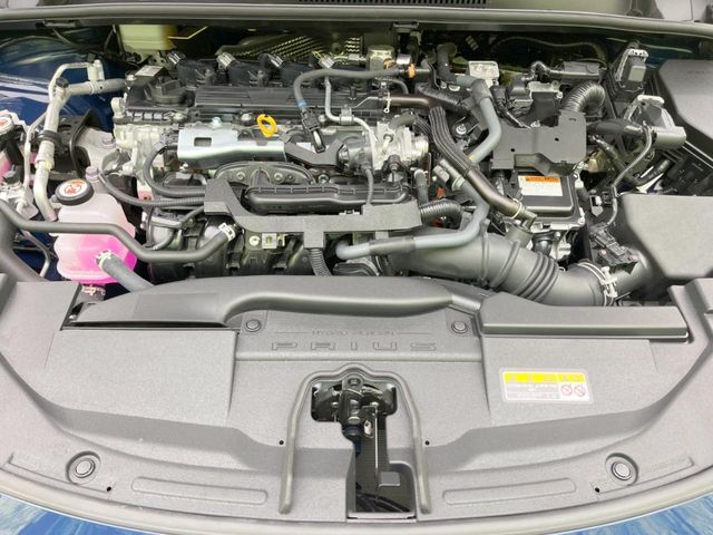 親切・丁寧な専門メカニックスタッフが応対！・車検・点検整備・事故等の修理などアフターサービスも安心。お車のカスタマイズもネクステージのサービススタッフまでご相談ください！