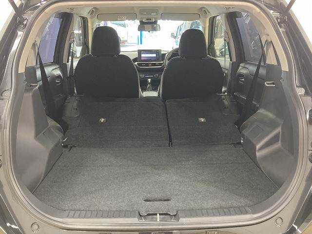 ☆全車修復歴なし！鑑定付きの良質なお車のみを厳選して展示中☆第3者機関の認定付き車ですので、遠方の方でも、安心してご検討いただけます。